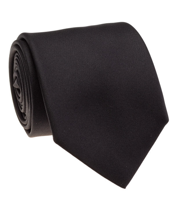 Timeless Black, Noir Tie